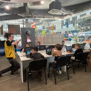 KIBERone стал официальным партнером Технопарка «Сколково» - КИБЕРшкола программирования для детей, компьютерные курсы для школьников, начинающих и подростков - KIBERone г. Череповец